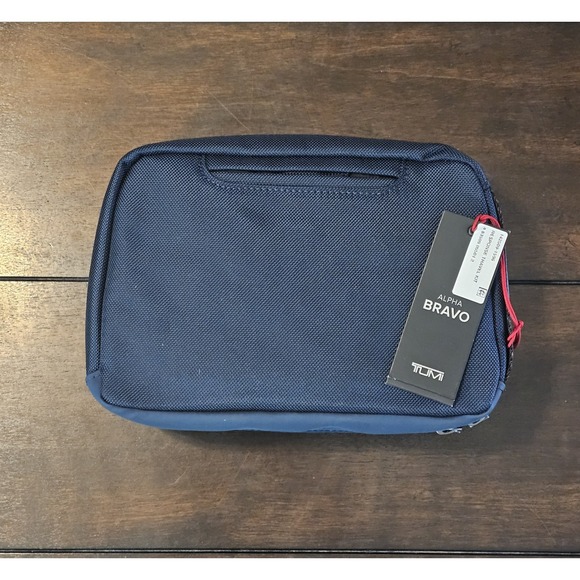Tumi Alpha Bravo Response Travel Kit Toiletry Bag Navy Blue Coated Canvas NWT - Picture 2 of 8